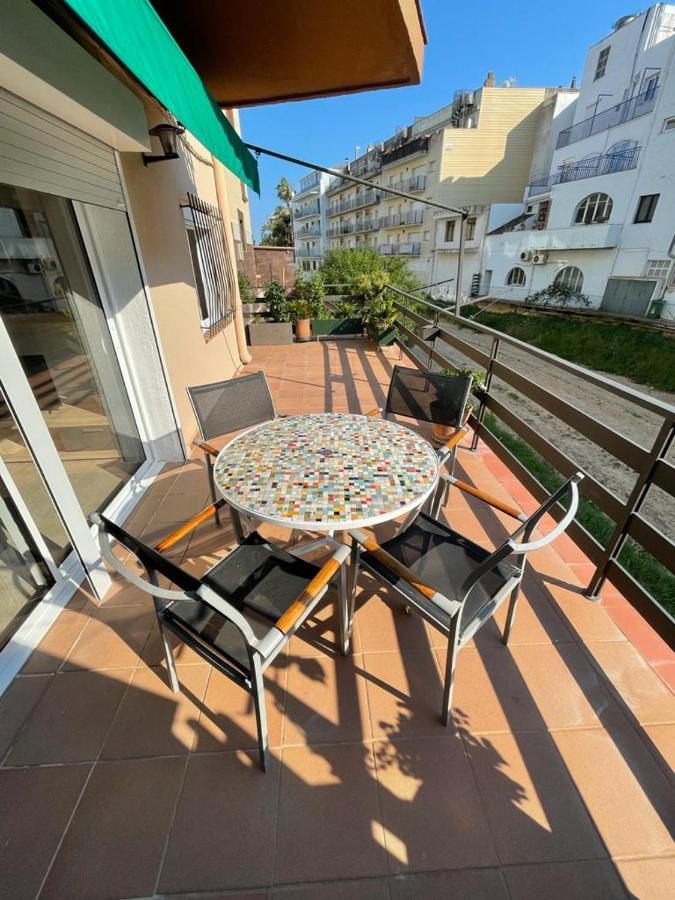 Apartamento Piso a 150 mts de la playa con espectacular terraza y WIFI Tossa de Mar Exterior foto